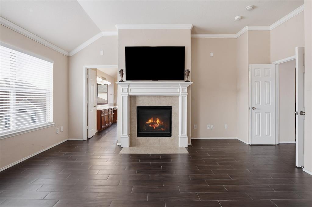 4301 Mountain Crest Drive