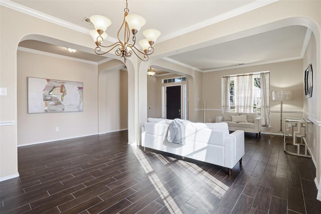 4301 Mountain Crest Drive