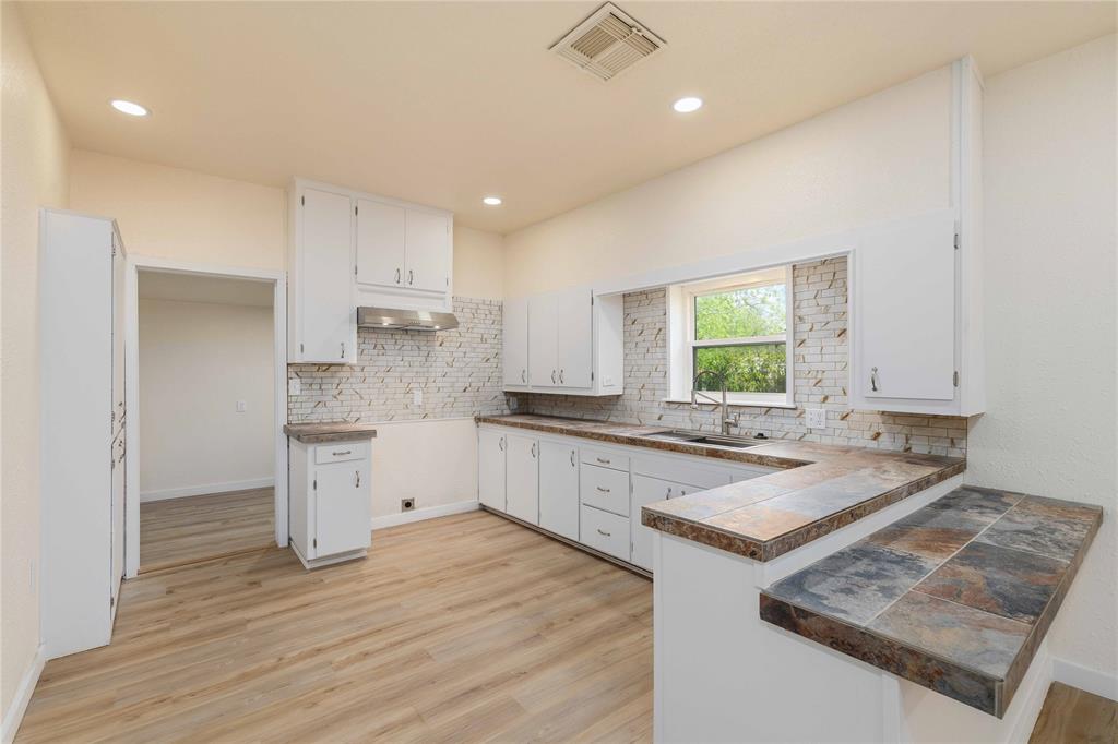 Clow 1 Add Town Coleman - Residential