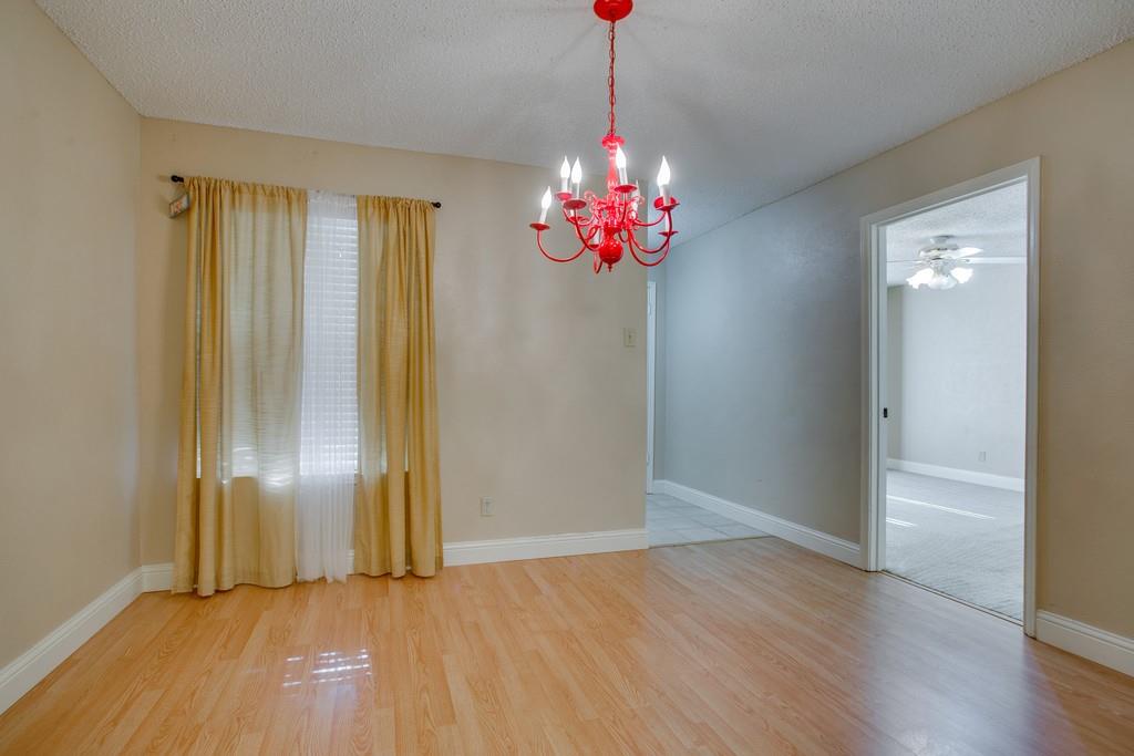822 Creekside Drive
