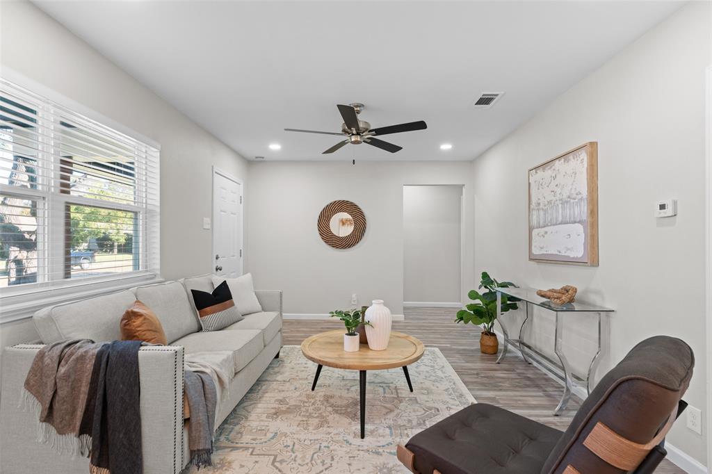 Casa View Oaks 01 - Residential Lease