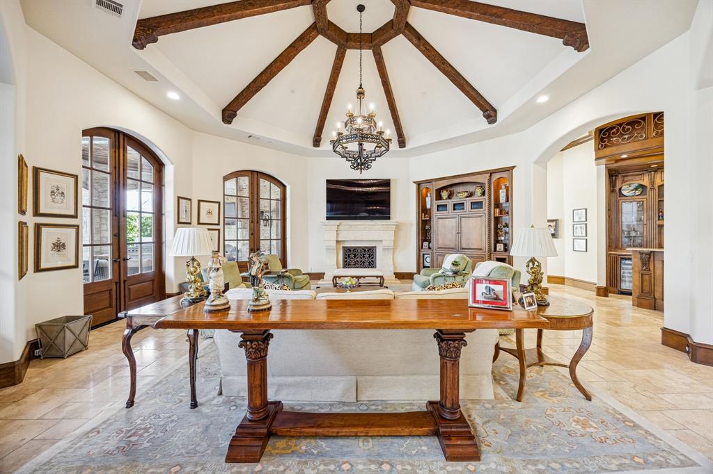 Starwood Ph Four Village 16 - Residential