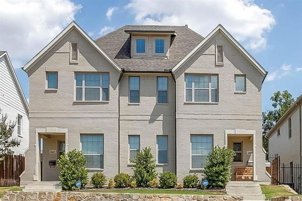 2605 MCCART AVE, FORT WORTH, TX 76110 - Image 613ffdac08c79da232b1ea3f7b7e39e1/1250790834