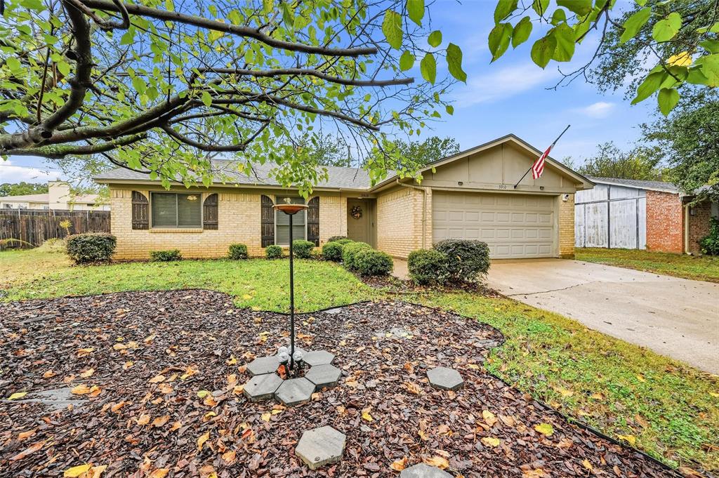 5910 Willow View Drive