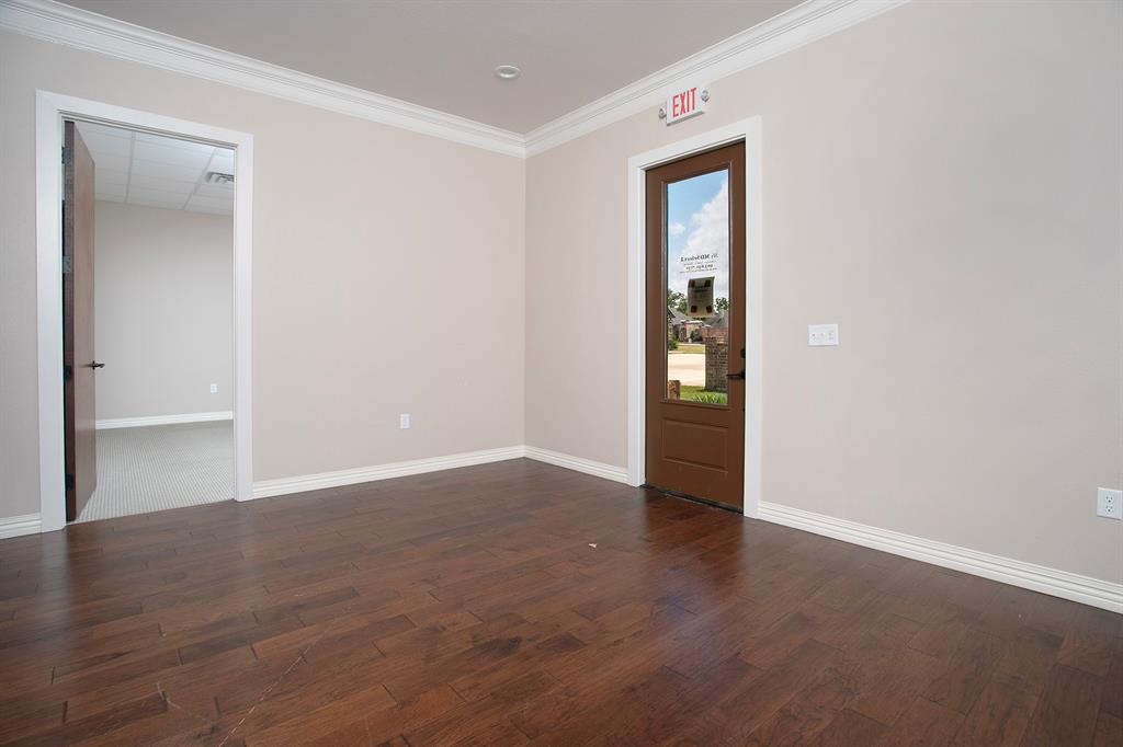 Villages Oak Hollow U-4 - Commercial Lease