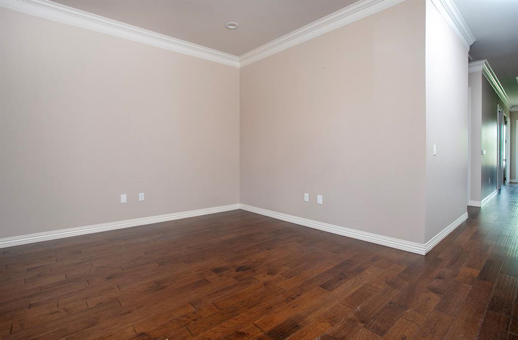 Villages Oak Hollow U-4 - Commercial Lease