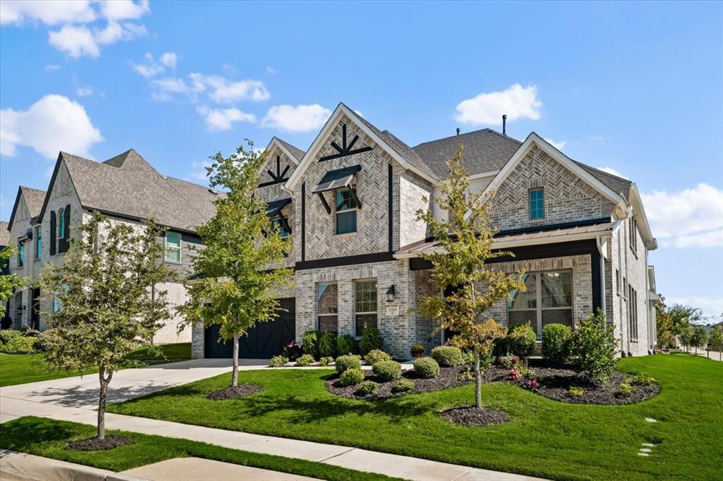 9300 Pecan Woods Trail