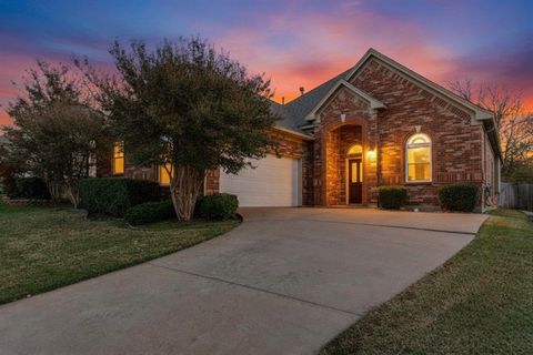 635 WYNDHAM Circle Keller TX 76248