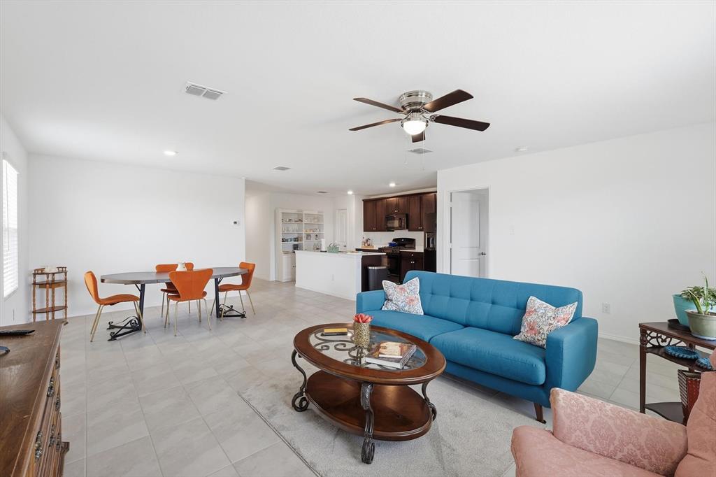 Primrose Xing Ph 6 - Residential