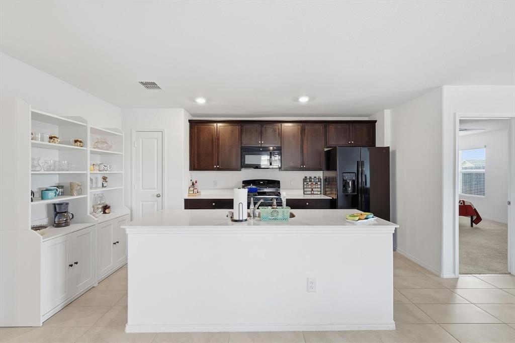 Primrose Xing Ph 6 - Residential