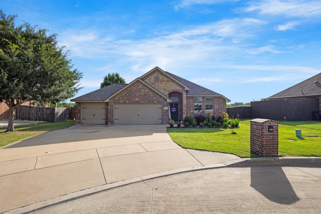 7252 Lake Country Drive