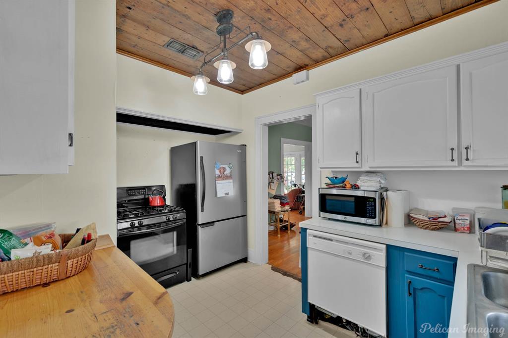 Shreveport, Louisiana 71104, United States, 3 Bedrooms Bedrooms, ,1 BathroomBathrooms,Residential,Pending,142276