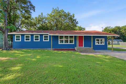 Photo of 718 W Belden Street, Sherman, TX 75092 (MLS # 21338740)