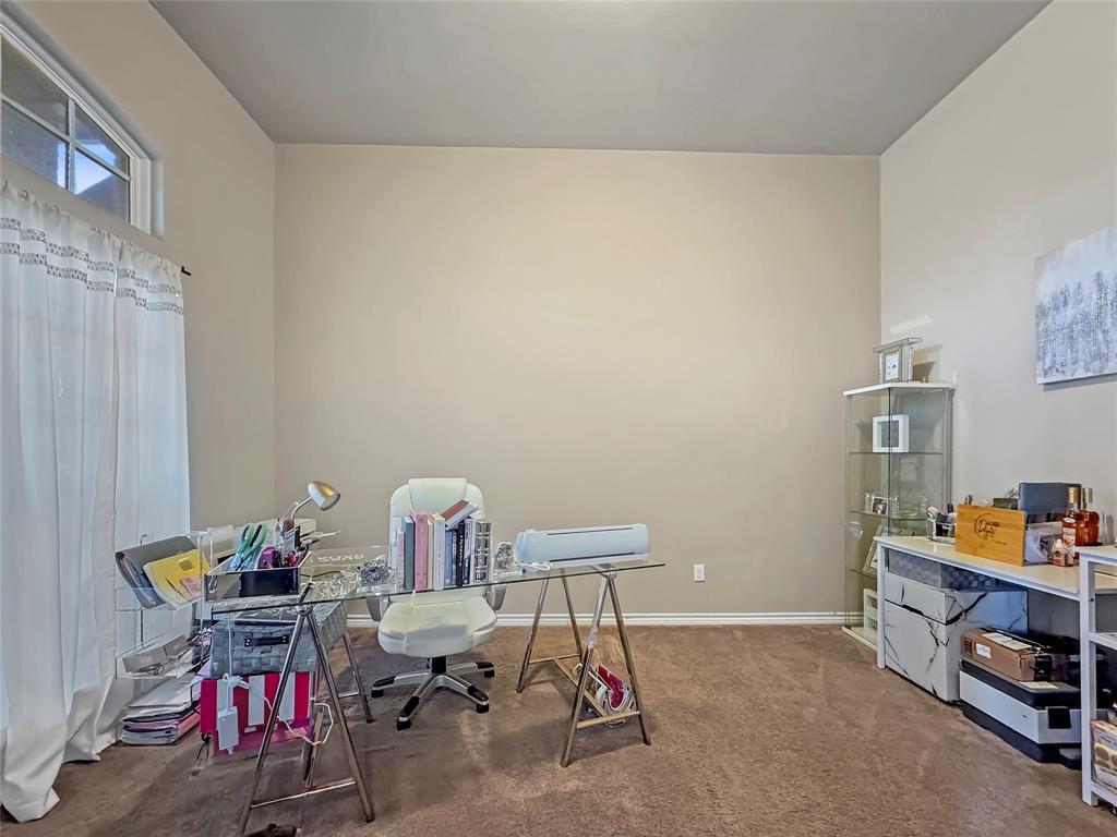 904 Regal Bluff Lane