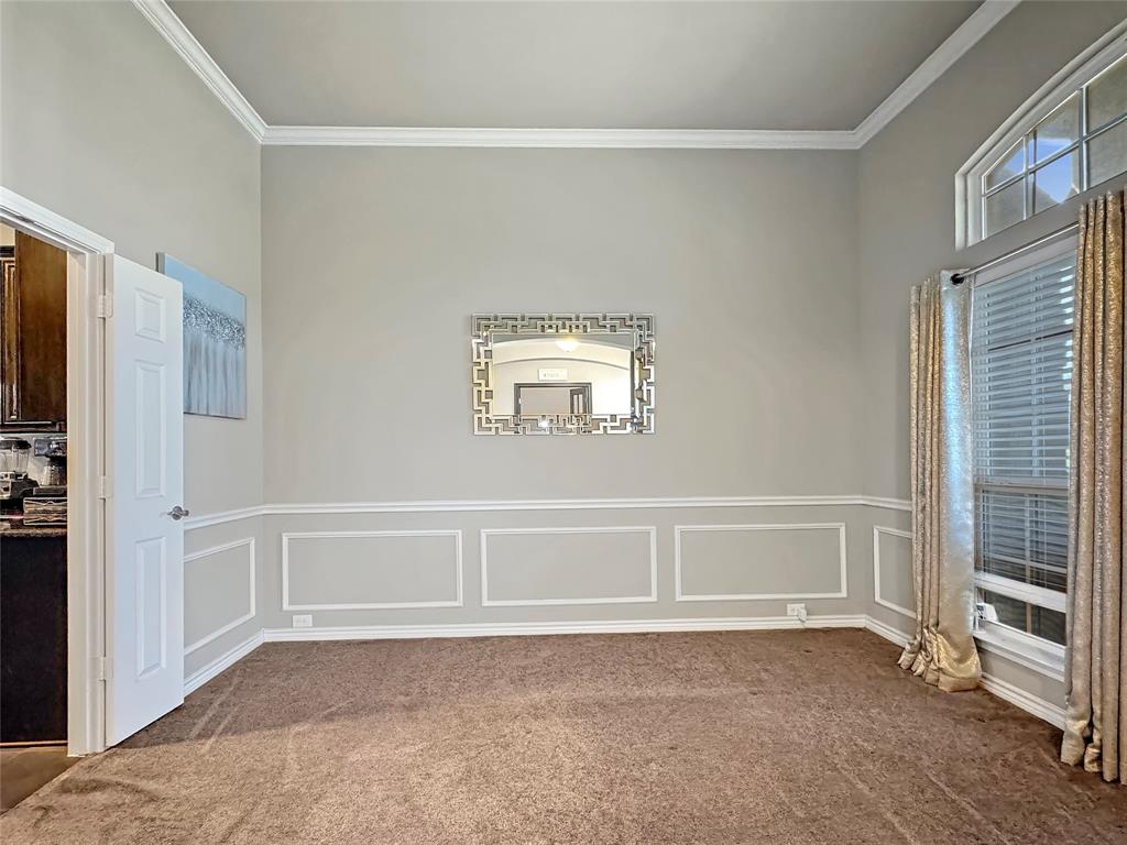 904 Regal Bluff Lane