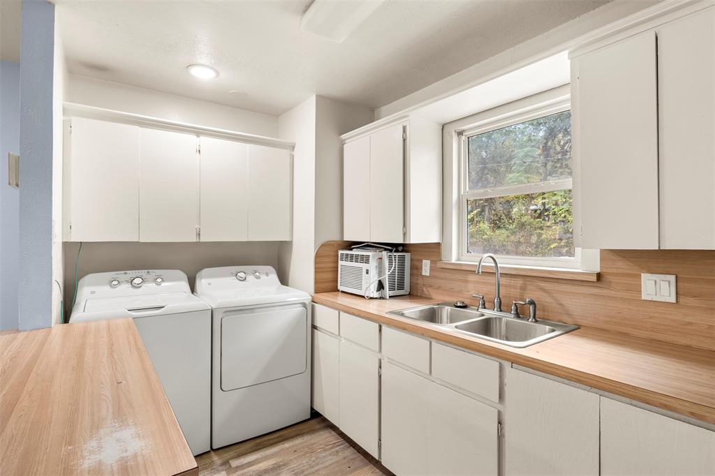 Cedarcrest Shores Estate - Residential