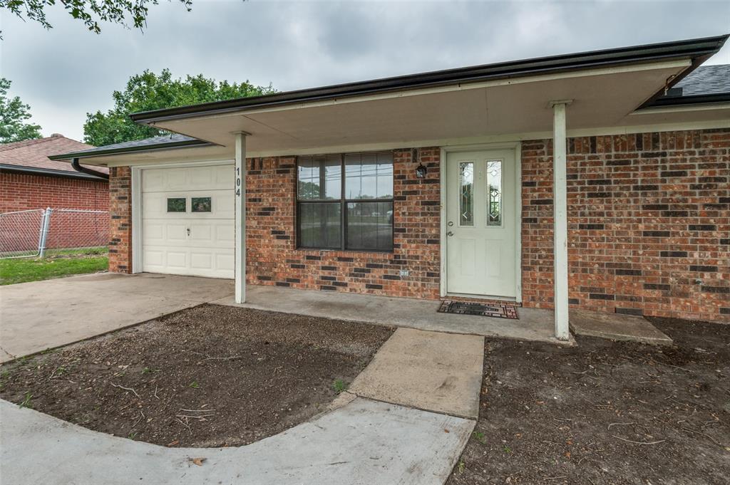 104 Bluebonnet Lane