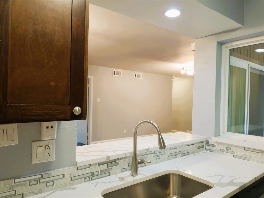 Arrangement Condo - Residential Lease