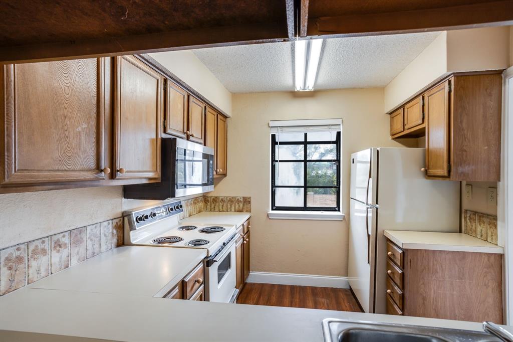 Valley Of Bent Tree Condo - Residential