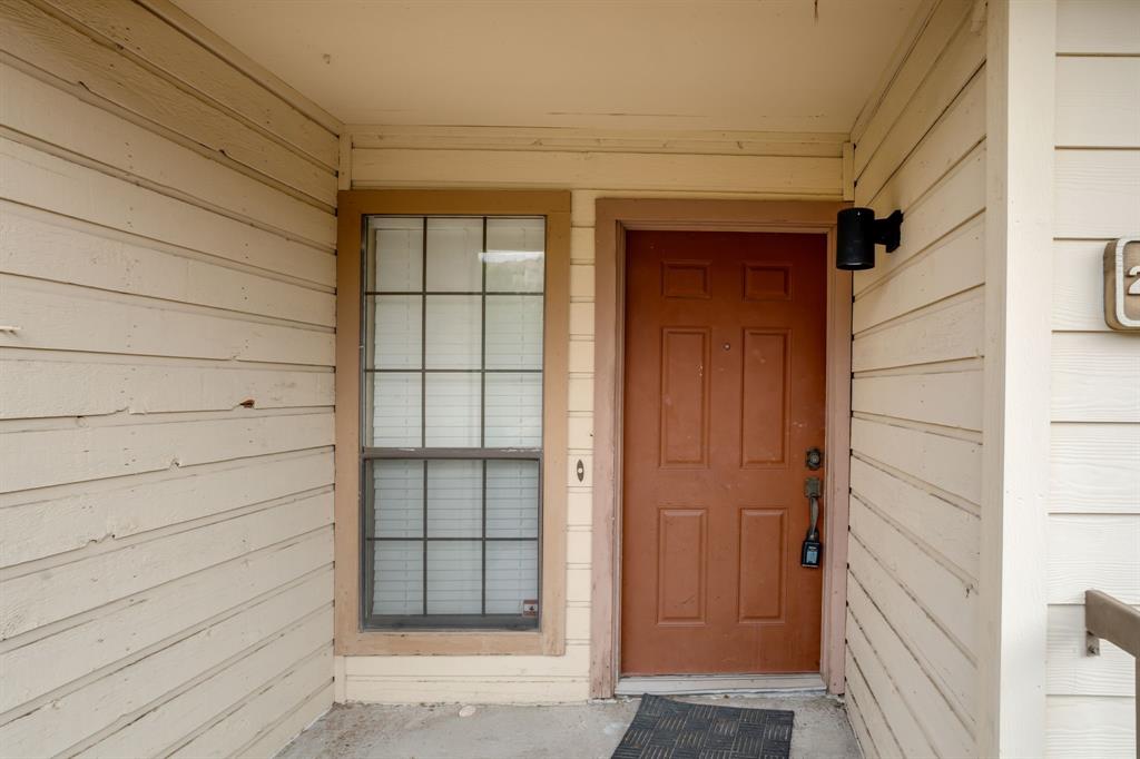 16301 Ledgemont Lane 267