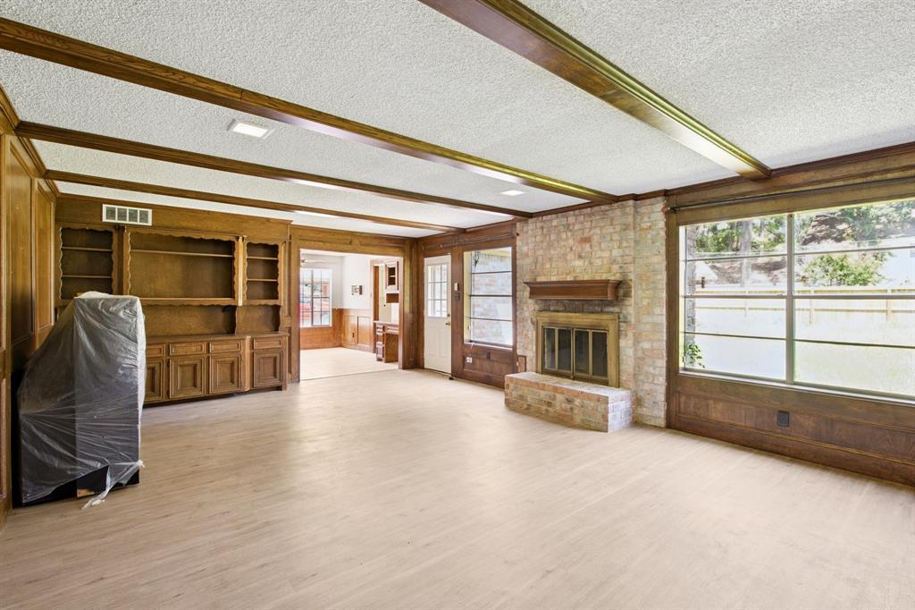 GREENWOOD FOREST - Residential Lease