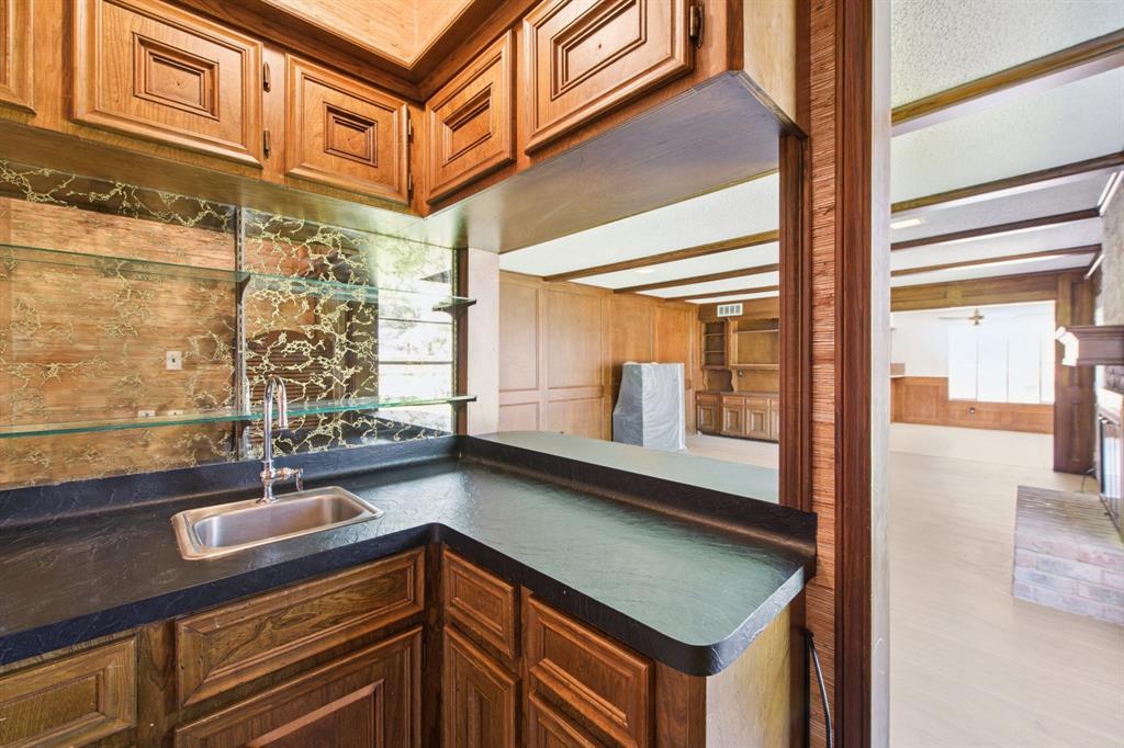 GREENWOOD FOREST - Residential Lease