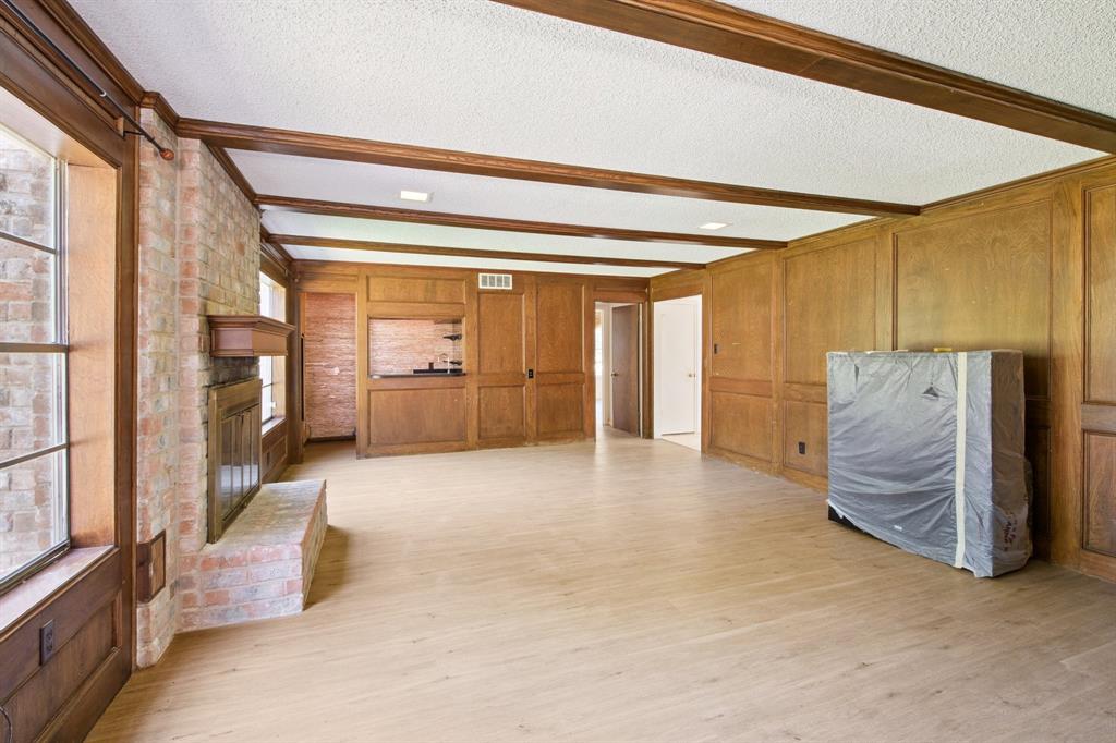 GREENWOOD FOREST - Residential Lease