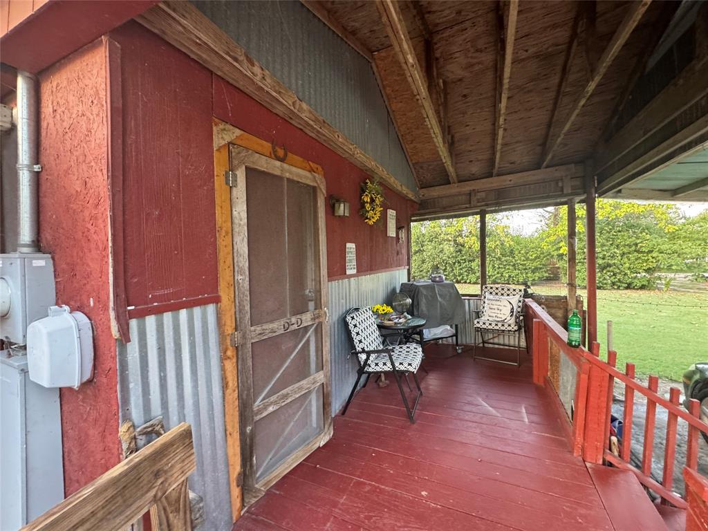 Tomas De La Vega - Residential