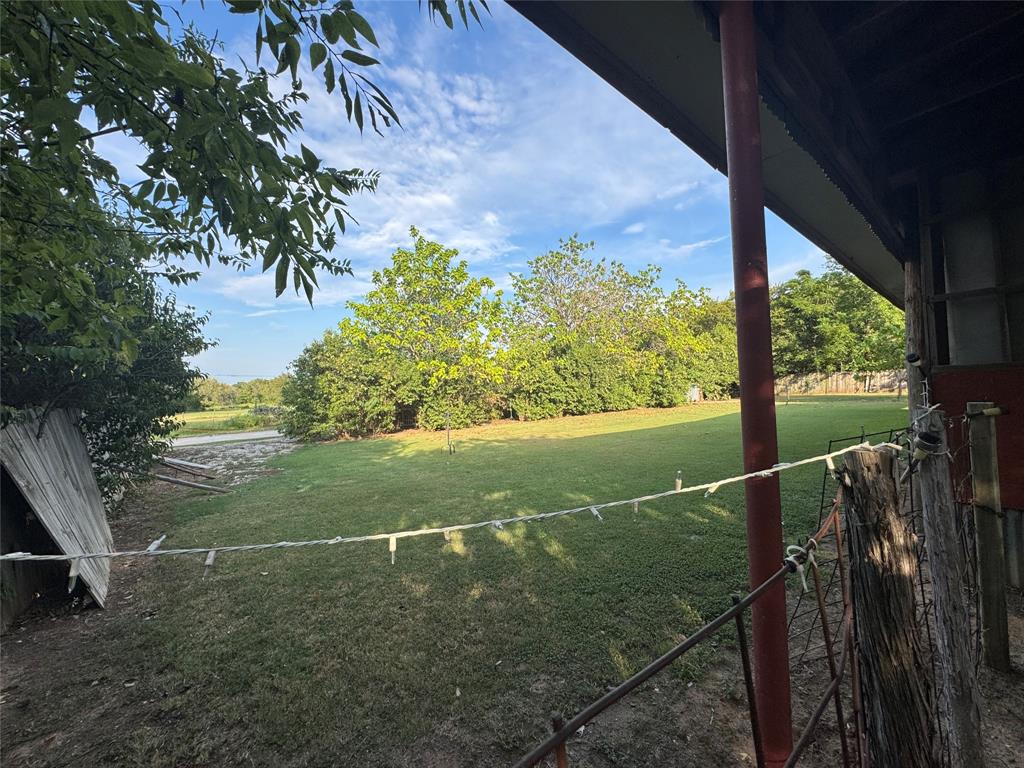 Tomas De La Vega - Residential