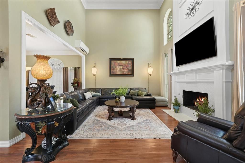 Photo of 626 Creekbend Drive, Mesquite, TX 75149 (MLS # 21231601)