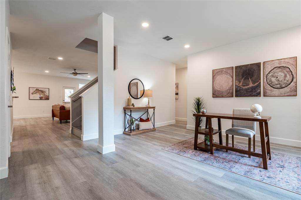 2837 Deer Ridge Drive