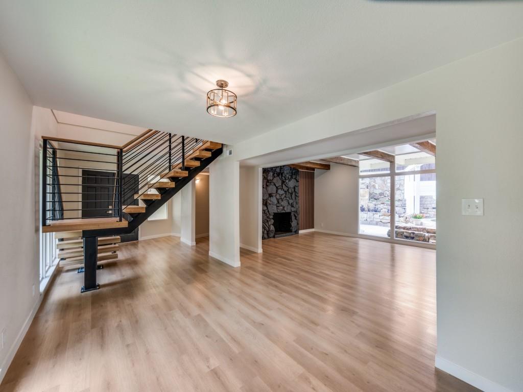215 Tharp Drive
