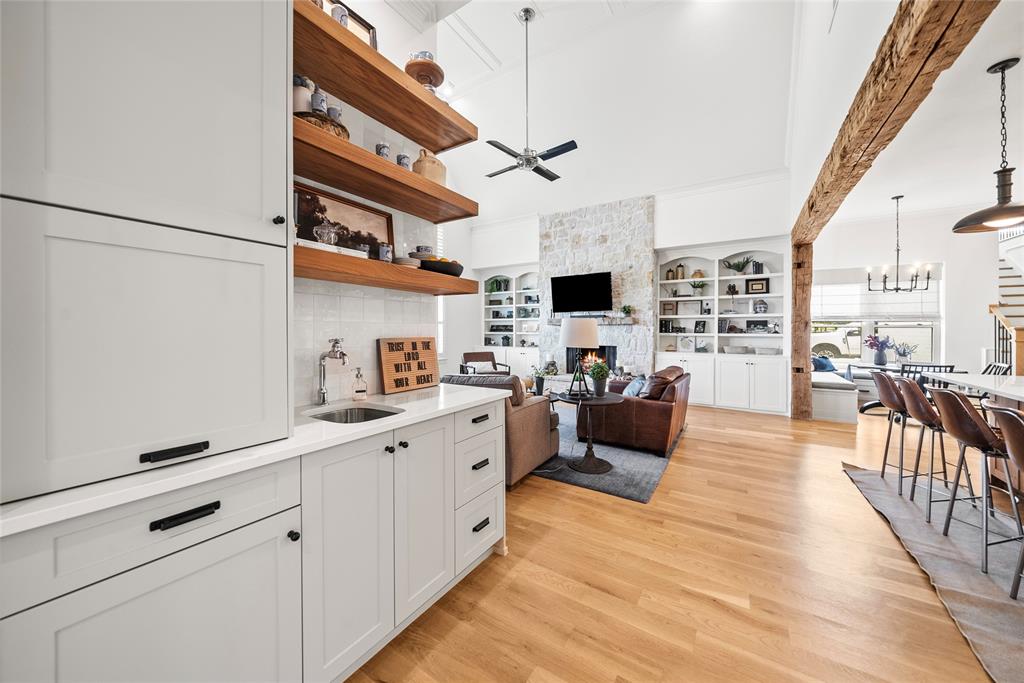 Hickory Hill Estate - Residential