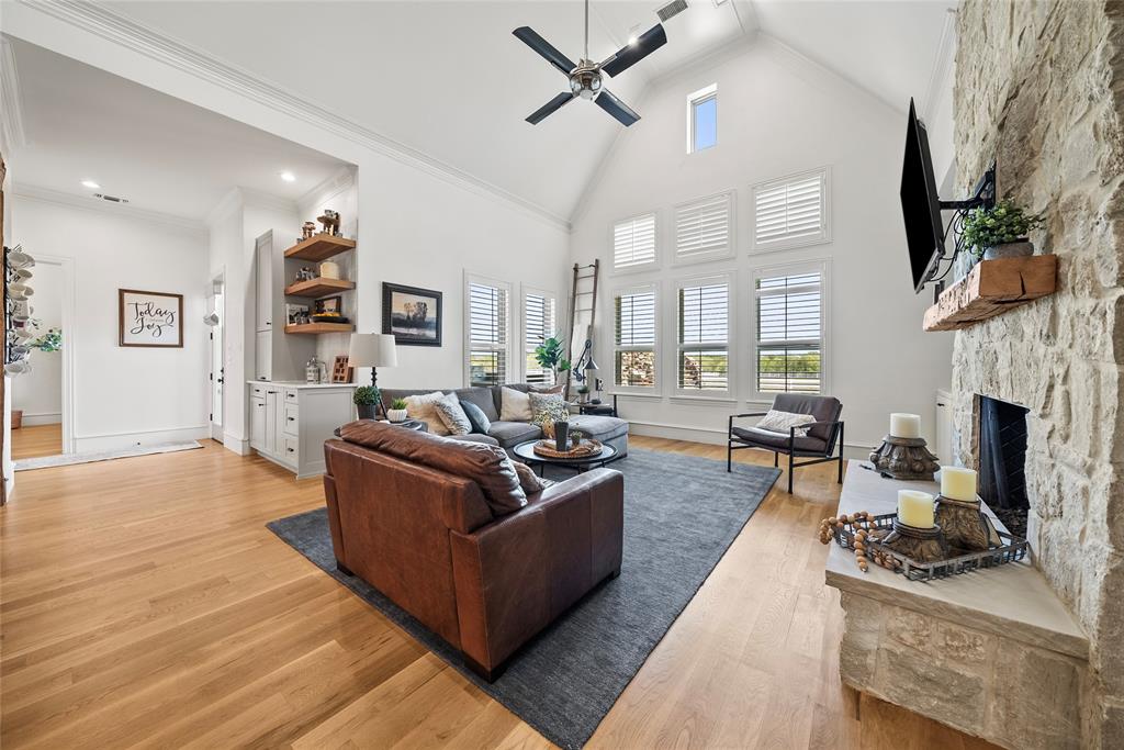 Hickory Hill Estate - Residential