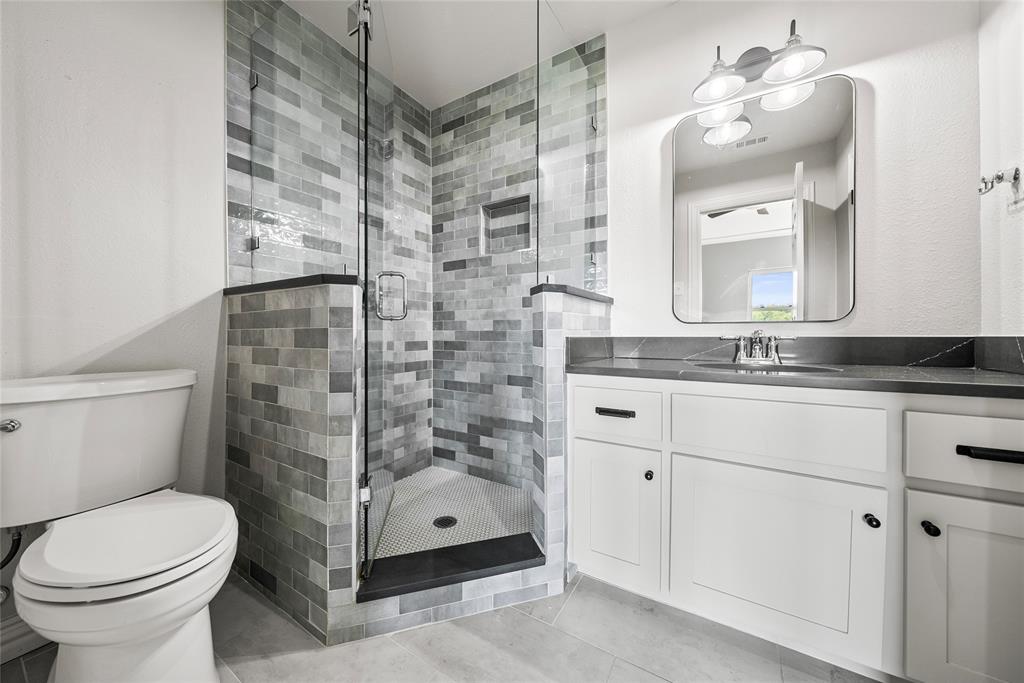 Hickory Hill Estate - Residential