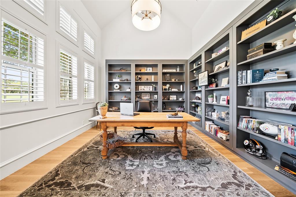 Hickory Hill Estate - Residential