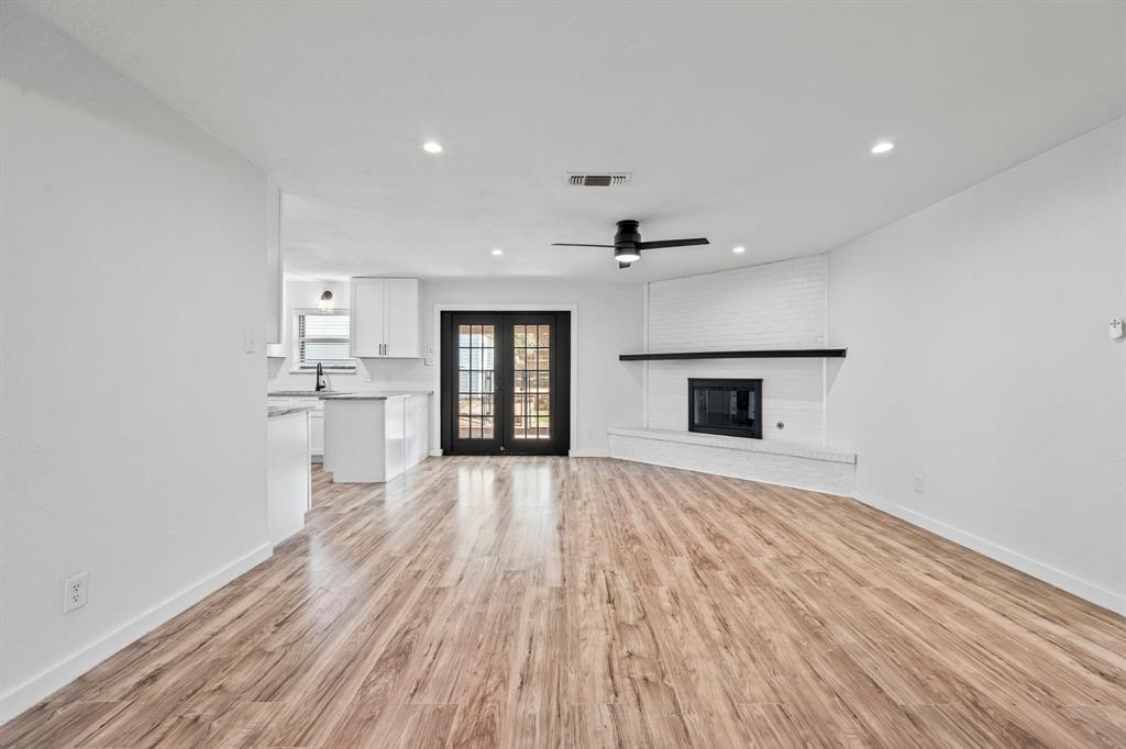 600 Circleview Drive N