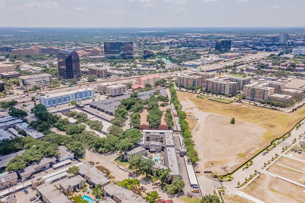 Paradiso Condo Ph 3 - Residential