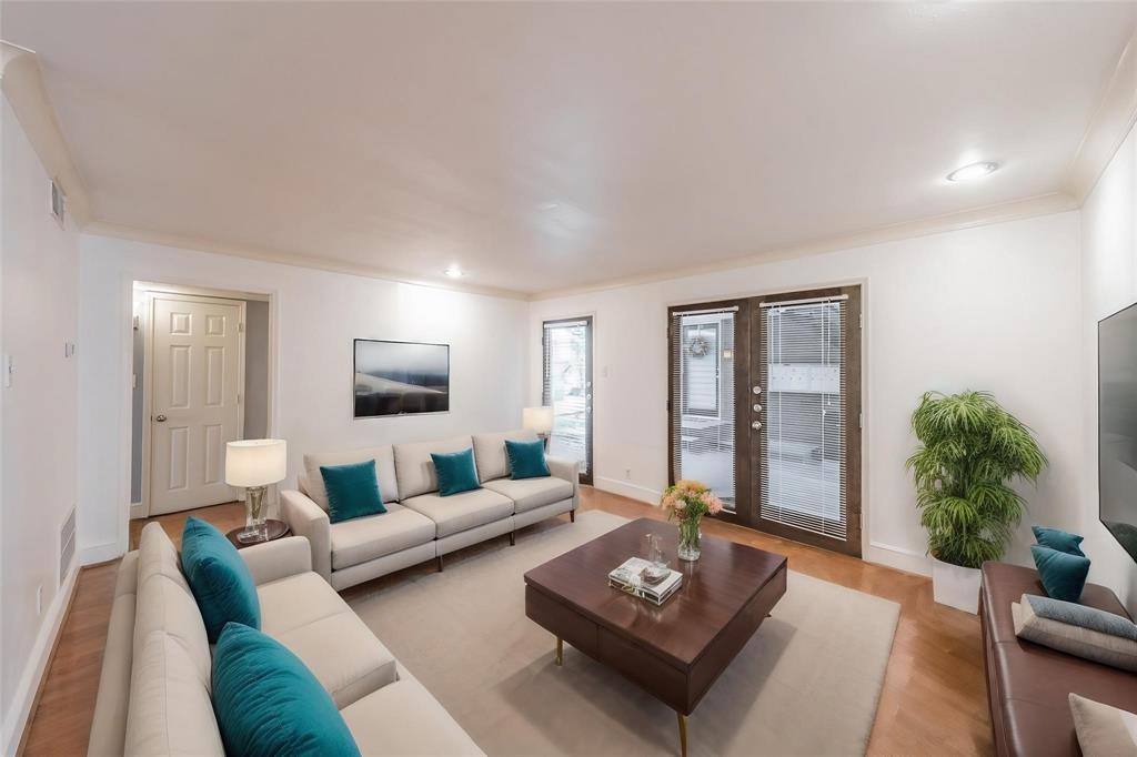 10109 Regal Park Lane 112