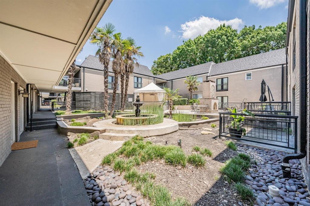 Paradiso Condo Ph 3 - Residential