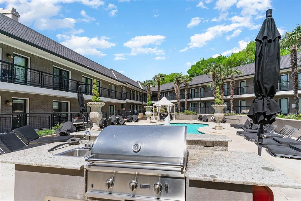 Paradiso Condo Ph 3 - Residential