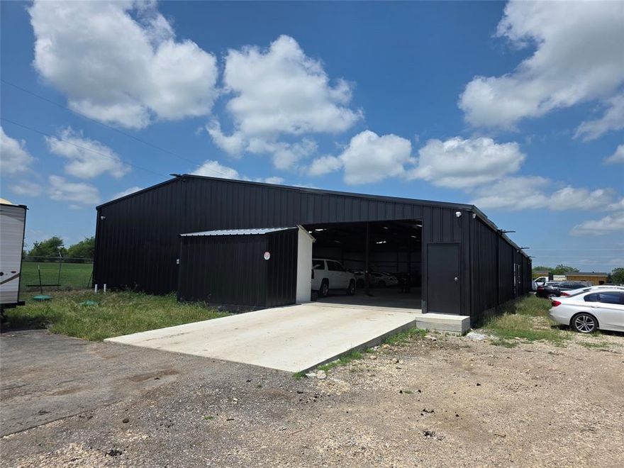 LOT B – WAREHOUSE - CONTRACTOR YARD - IOS - NO CITY ZONING RESTRICTIONS
Size: ±2.0 Acres
Investment or Owner-User Opportunity - Warehouse - IOS - Contractor Yard
Improved flex industrial warehouse with yard, well-suited for contractors, service businesses, and industrial outdoor storage users.
±7,800 SF enclosed warehouse 
Two offices and restrooms 
Overhead doors and concrete slabs, Fenced and gated outdoor storage yard, Electric and Water. Additional feature includes 4 horse stalls, offering optional agricultural or hybrid use. Investor profile: High-demand small-bay industrial with yard component for industrial outdoor storage (IOS). Owner-user profile: Functional facility with expansion capability and flexible use.

Located at 121 Pistol Rd in Weatherford, this 9.95 acre commercial development is offered as six individual lots ranging
from ±2.0 to ±3.37 acres. Positioned in unincorporated Parker County just off Veal Station Rd, the property benefits
from no zoning, no city entitlements, and minimal development restrictions, making it ideal for industrial outdoor
storage, contractor yards, flex industrial, automotive, and service-based users. The area is experiencing rapid growth
driven by residential expansion and increasing demand for small-bay industrial, yard space, and contractor-oriented
uses. This offering is well-suited for both owner-users seeking operational flexibility and investors targeting high demand, low-supply IOS and light industrial assets. Ownership offers build-to-suit capabilities, allowing customization
for office, warehouse, service, or hybrid applications. Rare opportunity to secure flexible-use land in a high-growth
corridor with strong long-term upside.