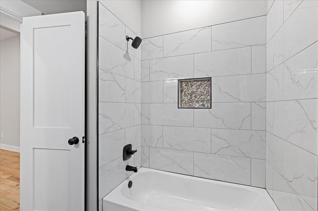 Cottonwood Estates - Residential