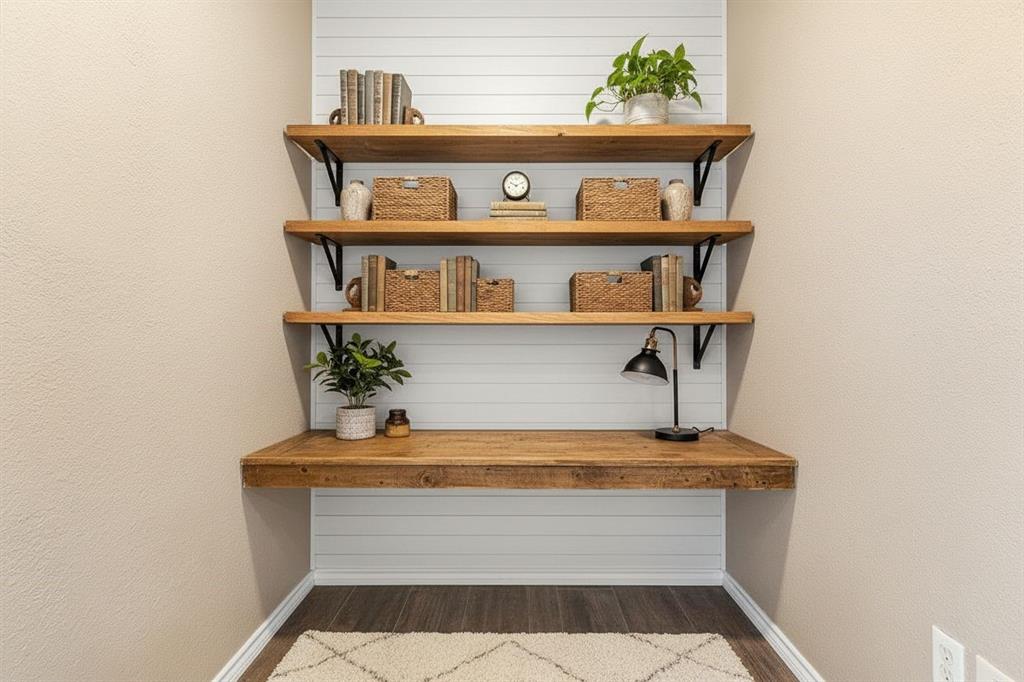 Indian Oaks Estates - Residential