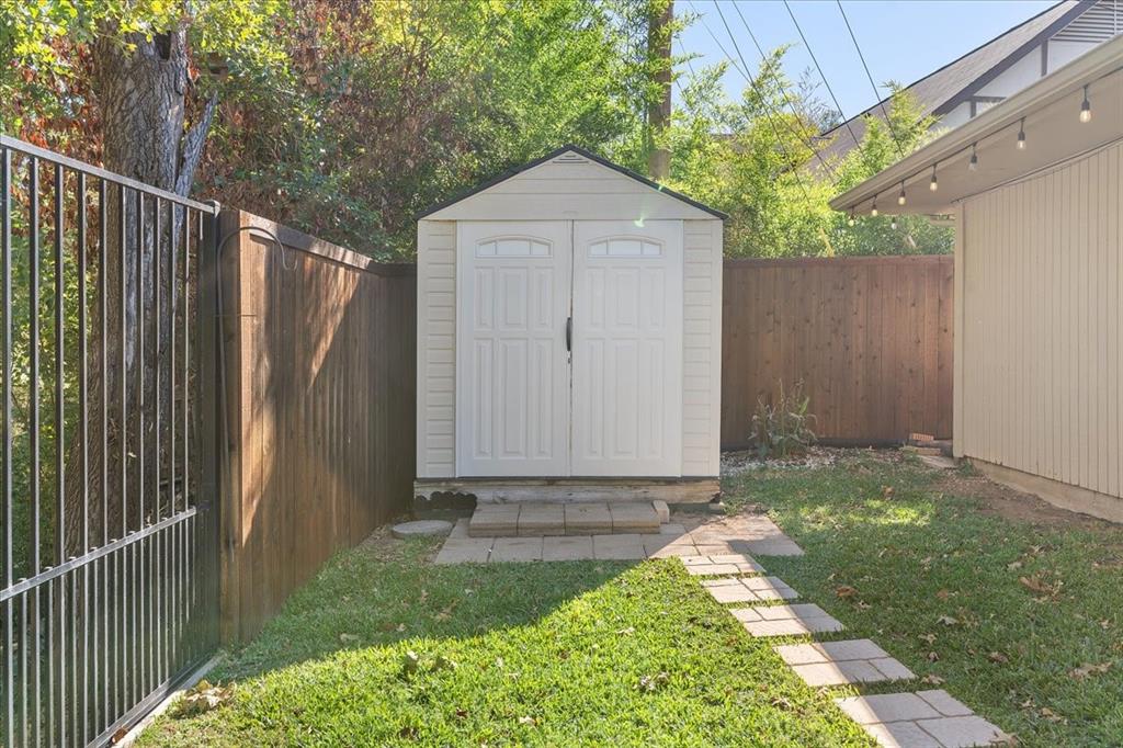 Indian Oaks Estates - Residential