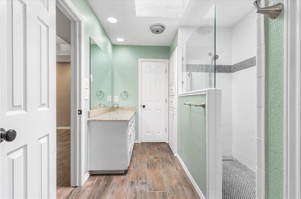 Indian Oaks Estates - Residential