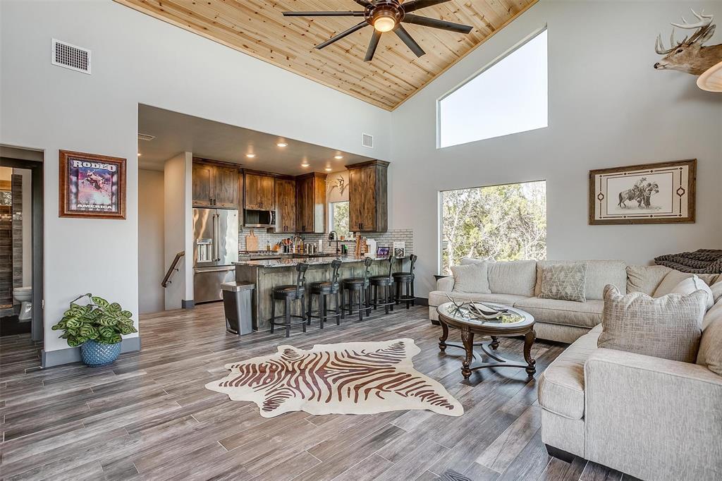 9204 Indian Trail