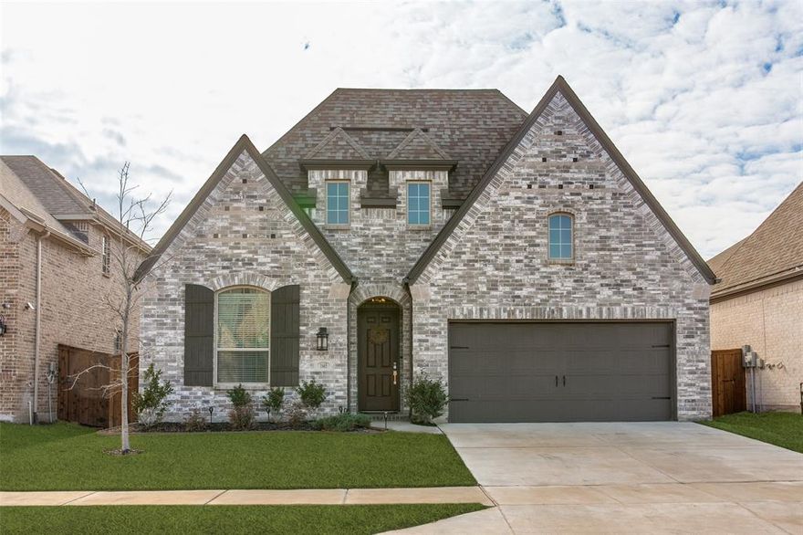 This incredible 1 story Highland built home with 13ft ceilings is perfectly situated in an amazing community that offers
beautiful community pool, club house, parks, playground, walking trail that everyone can enjoy. The 3 bedroom floor plan has media room and a study for much flexibility and comfort. Popular modern designs throughout, trendy open floor plan, smart home system will not disappoint. Also features, oversized primary bedroom with tall ceiling, custom closet system in the master ensuite, engineer wood floor in the main living area, gorgeous chef kitchen with stainless steel appliances & huge island, cozy gas fireplace, great size back patio with gas line for grill and plenty of yard space for entertainment & pets to run around. All 3 schools are conveniently located next to the community. Easy access to highways & shopping! Refrigerator, washer & dryer included in lease.