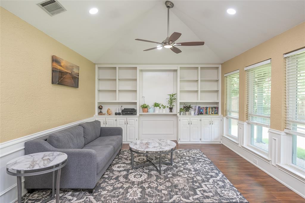 Meadows Sec 02 - Residential Lease