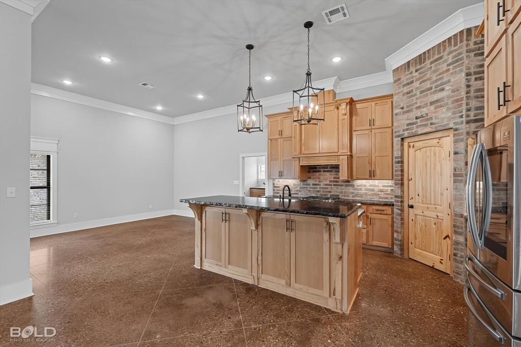 Haughton, Louisiana 71037, United States, 4 Bedrooms Bedrooms, ,2 BathroomsBathrooms,Residential,Pending,85849